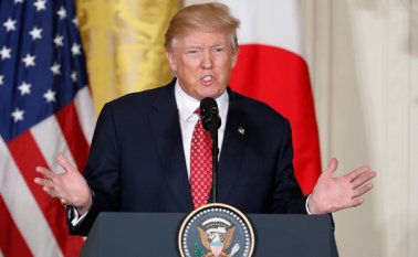 Un tribunal federal de apelaciones de Estados Unidos mantuvo este jueves el bloqueo al decreto que impide la entrada a inmigrantes de siete países y de refugiados. AP