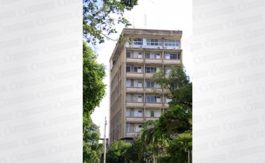 Vista del Edificio del Antiguo Banco de la Republica Archivo