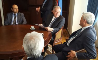 El exprocurador condicionó su continuidad en el Partido Conservador, a la decisión de declararse en oposición al gobierno Santos. Colprensa