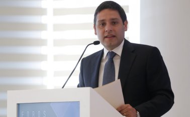 El presidente del senado, Mauricio Lizcano, asegura que los recursos para el viaje fueron propios y no del Estado. Colprensa