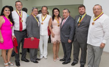 Miriam Celis Yaruro, notaria primera de Ocaña; Rubén Darío Galvis García, notario cuarto de Cúcuta; Manuel José Carrizosa Álvarez, notario séptimo de Cúcuta; Ciro Caicedo, notario de Pamplona; Valentina Roa Cáceres, notaria única de Tibú, Álvaro Rojas Charry, presidente de la Unión Colegiada del Notariado; Carlos Alberto Paredes Casadiego, notario único de El Carmen; y Luis Alberto Castillo Álvarez, notario quinto de Cúcuta. Juan Pablo Cohen
