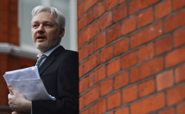 El sitio creado por el australiano Julian Assange afirma que esos documentos demuestran que la CIA opera de forma similar a la Agencia de Seguridad Nacional (NSA) --principal organismo de vigilancia electrónica de Estados Unidos-- en materia de espionaje informático pero con menos control. AFP