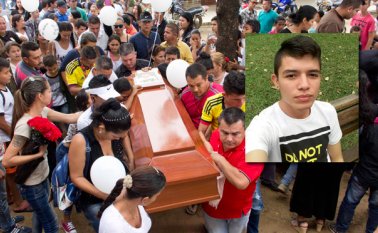 Familiares y amigos de Junior le dieron el último adiós. Alfredo Estévez