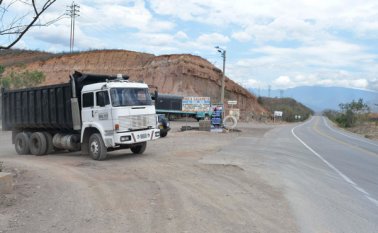 Aunque se están ejecutando las obras de mantenimiento, el compromiso de velar por la seguridad de la zona aún no se cumple. Archivo