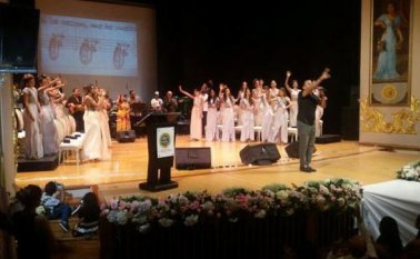 En medio de la ceremonia, Luis Carlos Betancourt dedicó unas bellas palabras a las candidatas y dio una narrativa sobre las llaves de la ciudad. Colprensa