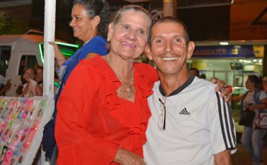 Luego de la jornada de trabajo, el encuentro con Ana Mercedes Ojeda, y varias horas de conversación, Ricardo Gamarra compartió la primera noche, en años, con quienes lo criaron. Luis Alfredo Estévez