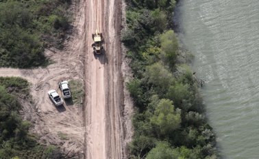 Los primeros estudios sobre el costo del muro que Trump desea construir indican que la cuenta será de por lo menos 15.000 millones de dólares, aunque podría llegar a más de 20.000 millones. AFP