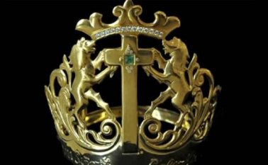 Esta es la corona que año a año entrega el Concurso Nacional de Belleza. Colprensa