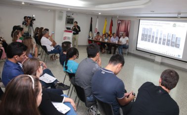 Mario Zambrano, director del programa ‘Cúcuta Cómo Vamos’, socializó el tercer estudio de percepción ciudadana, correspondiente a las cifras recogidas en 2016. César Obando