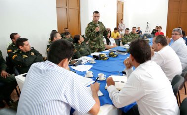 Uniformados y autoridades civiles se reunieron para discutir cómo se desarrollará la construcción de la polémica estación de policía, en este corregimiento de Sardinata. Cortesía