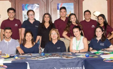 Nelson López, Nelly Pulido, Ruby Camargo, Leidy Ortiz, Janneth Camargo, Wilder Cáceres, María Fernanda Oliveros, Martha Pacheco, Esteban Vera, Michel Ocampo, Juan David Gómez y Jelirtza Rincón.
Luis Alfredo Estévez