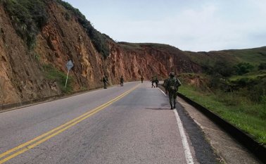 Tanto el chofer, como la camioneta en que se desplazaba, no aparecen. Las autoridades adelantan los registros en la zona. Archivo