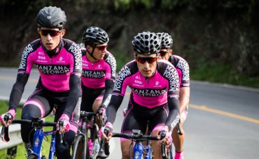 El Team Manzana de Ciclismo fue presentado en enero en la categoría Continental Pro para correr en el World Tour europeo durante esta temporada. Colprensa
