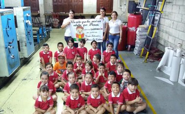 Niños de jardín, transición y primaria del Centro Educativo Lapicitos de Colores. Giovanny Rojas