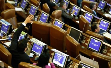 Los congresistas pidieron acciones contundentes contras los guerrilleros que no se acogieron al Proceso de Paz. Colprensa