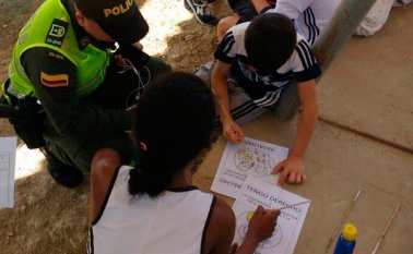 Niños aprenden sus derechos. Cortesía