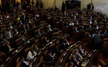 El Estatuto de la Oposición institucionaliza el derecho a la réplica, el cual aplicará en especial para que los partidos puedan replicar al Gobierno. Colprensa