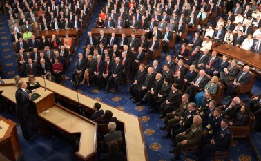 El Congreso de los Estados Unidos amplió la ayuda al proceso de paz en Colombia al aprobar una partida de 450 millones de dólares. AFP