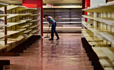 Los saqueos ocurrieron también en otras ciudades. AFP