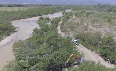 La policía se apoyará en drones para vigilar las trochas empleadas por las bandas de contrabandistas en el área metropolitana. Archivo