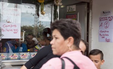 Las casas de cambio del centro de Cúcuta operan a su mínima capacidad tras la caída de la demanda de las operaciones de cambio con la moneda del vecino país. Archivo