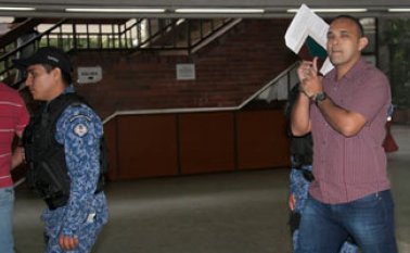 el investigado exdetective del antiguo DAS, Alexander Sarabia Garzón Archivo