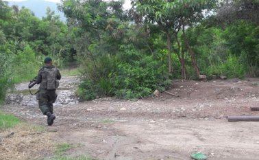 El microtráfico, las rutas del narcotráfico, y el dominio de las trochas, mantienen un conflicto en la zona. Mario Caicedo