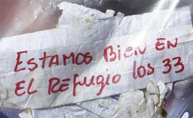 En el fondo de una húmeda mina de sal colombiana 200 personas, entre ellas el actor español Antonio Banderas, reproducen la odisea de los 33 mineros chilenos que en 2010 estuvieron atrapados en el socavón de una veta de cobre en el desierto de Atacama Internet