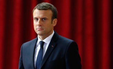 Emmanuel Macron asumió este domingo la presidencia de Francia AFP
