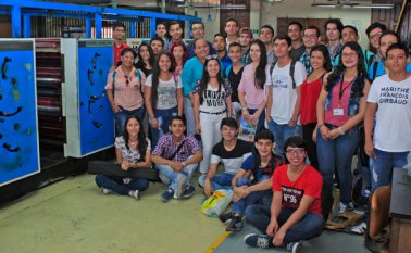 Los jóvenes conocieron las distintas áreas del medio de comunicación. Mario Caicedo