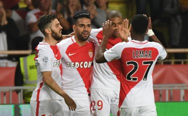 Radamel Falcao marcó dos goles en el último juego del Mónaco AFP