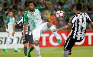 El Atlético Nacional deberá exigirse el máximo para derrotar a Botafogo en el estadio Nilson Santos, y así continuar con la defensa del título.  Colprensa