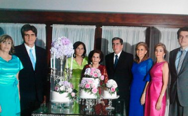 Judith Lizarazo Ocampo, Antonio José Lizarazo Ocampo, Stella Lizarazo Ocampo, Leonor Ocampo de Lizarazo(Cumpleañera), Jaime Lizarazo Ocampo, Cruz Marina Lizarazo Ocampo, Betty Lizarazo Ocampo y Henry Lizarazo Ocampo. Cortesía