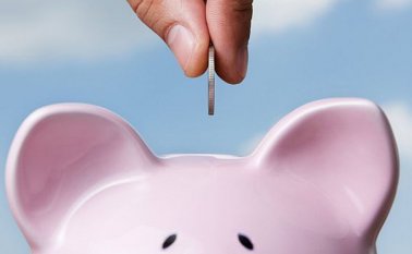 Si pretende acumular dinero por medio de su cuenta de ahorro, tenga cuenta que los intereses, entre 0,21% y 3,11% efectivo anual, están por debajo de la inflación anual registrada en 2016, que fue de 5,75%. Internet