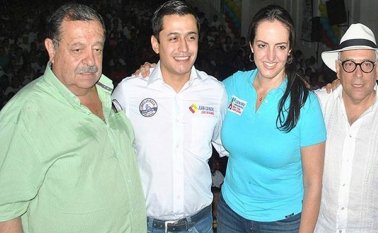 El exrepresentante a la cámara, Basilio Villamizar (izquierda), se vinculó hace algún tiempo al Centro Democrático y funge como director del Centro de Pensamiento Primero Colombia, en Norte de Santander. Archivo