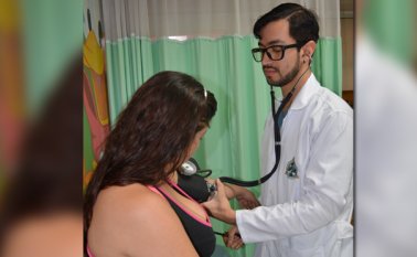 La actividad que se desarrolla con los estudiantes es una rotación por todos los servicios de la ESE, tales como pediatría, hospitalización, urgencias, cirugía, entre otras. Cortesía