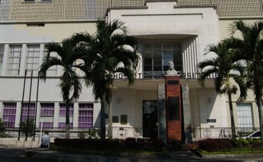 Ambas heridas fueron atendidas por el personal del centro asistencial de inmediato. Huv.gov.co