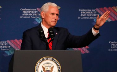 El vicepresidente Mike Pence durante la Conferencia sobre Prosperidad y Seguridad en América Central en la Universidad Internacional de Florida, este jueves.
AFP