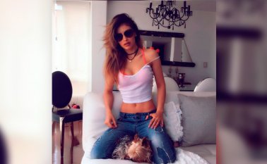 El video, que publicó en su cuenta de Instagram, muestra a la modelo cantando y bailando. Tomada de Instagram