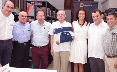 Carlos Luna, Juan Pabón, José Eustorgio Colmenares, Mario Villamizar, Isabel Carmenza Sanmiguel, Julio García-Herreros e Iván Rodríguez. Obando