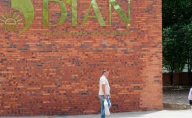 La implementación de la reforma tributaria marcha según lo acordado, según Ricardo Bonilla, experto tributario. Colprensa