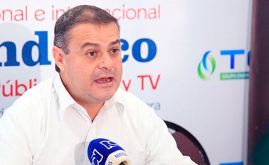 Fernando Vargas, viceministro (E) de Vivienda, destacó que el proyecto busca el uso de tecnologías eficientes y el ahorro de agua en el desarrollo de obras. Cortesía