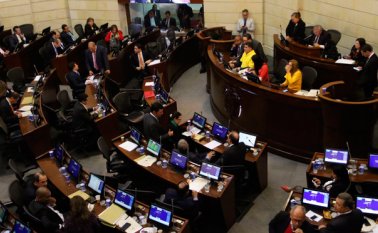 Los congresistas recibirán $6’754.000 en sueldo básico, $12 millones a gastos de representación y una prima técnica de de 9 millones. Archivo