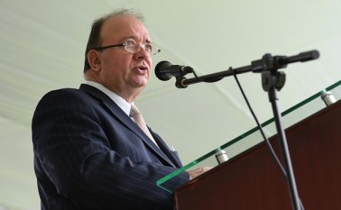 Luis Carlos Villegas, Ministro de Defensa Colprensa