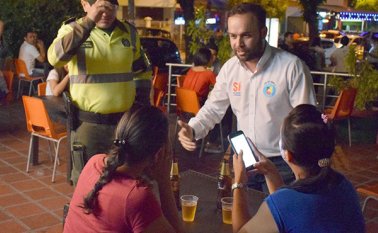 el refuerzo y el incremento de los controles produjeron en el fin de semana 365 órdenes de comparendo, de las cuales 22 fueron para borrachos. Cortesía