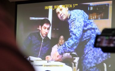 "Yo no le exigí al señor Lyons dinero, el señor llevaba cuatro meses tratando de abordarme y presionándome y amenizándome", dijo Moreno en la audiencia, a través de videoconferencia. Colprensa