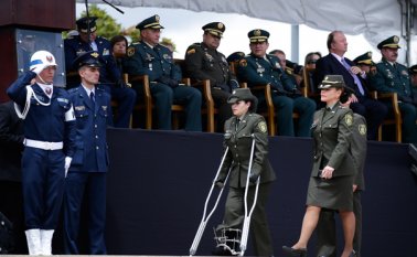 El ministro de defensa, Luis Carlos Villegas, y los altos mandos militares y de la Policía encabezaron ayer en Bogotá los actos de la celebración del Día de los Héroes de la Nación y sus Familias. Colprensa