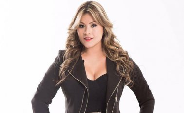 Francy Elena Hernández, cantante de música popular. Internet