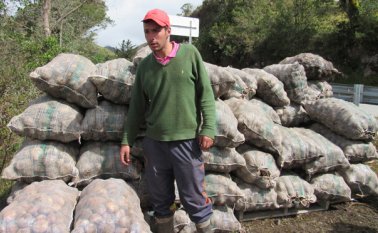 El líder de Presidente, Walter Rangel, considera que el cultivo de papa tiene los días contados. Roberto Ospino