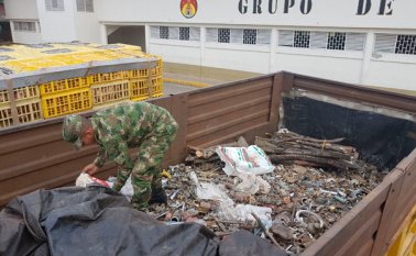 Los capturados, el cobre y los pollos quedaron a disposición de la autoridad competente. Ejército Nacional